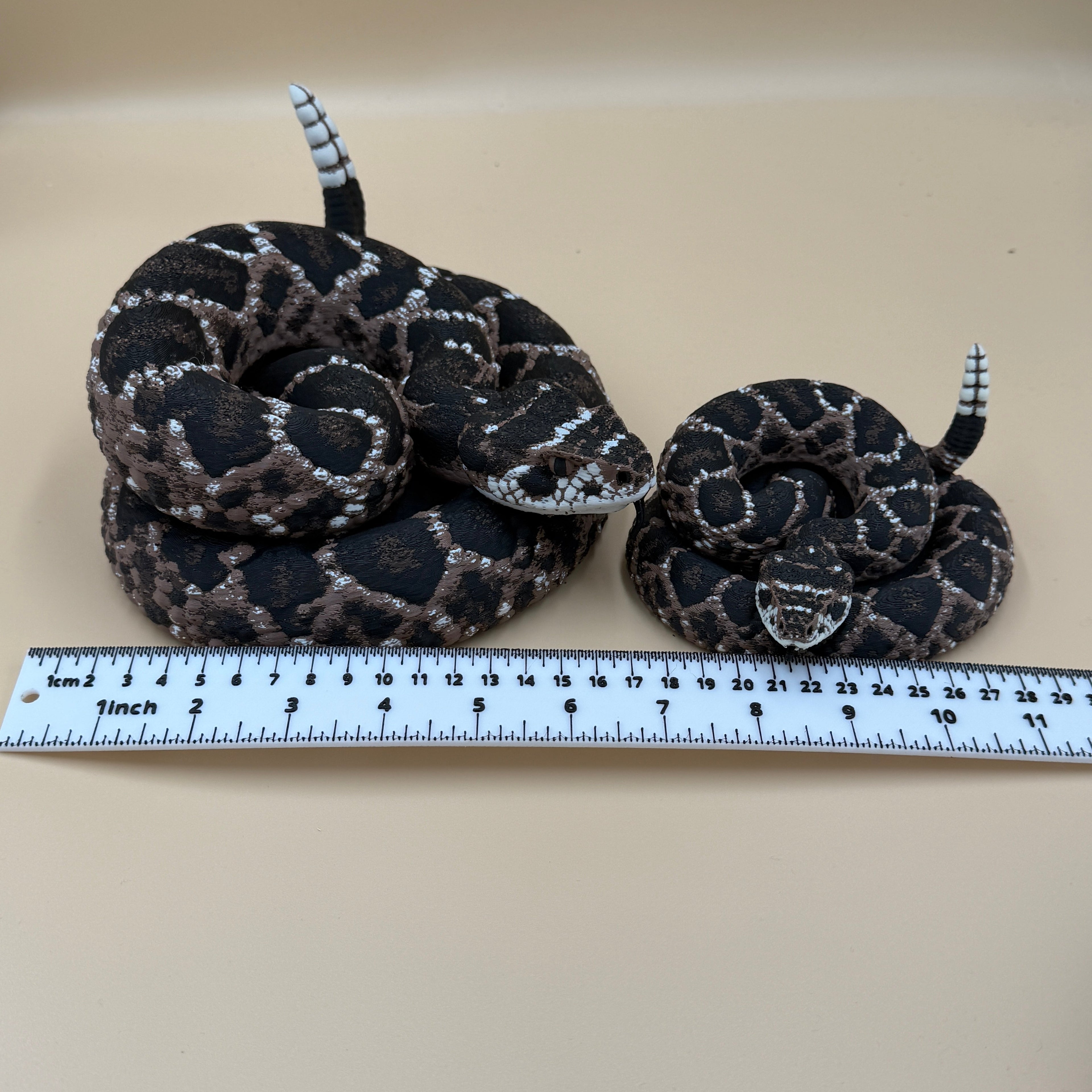 Diamondback Rattlesnake - PLA Indoors only