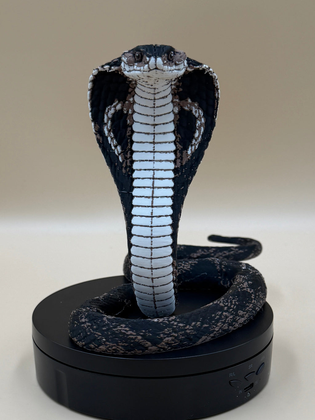 King Cobra Snake - PLA Indoors only